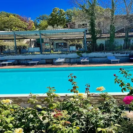 2 Bedrooms1 Bathroom1 Fully Fitted Kitchenpooljacuzziwifiair Con Colle Umberto (Umbria)