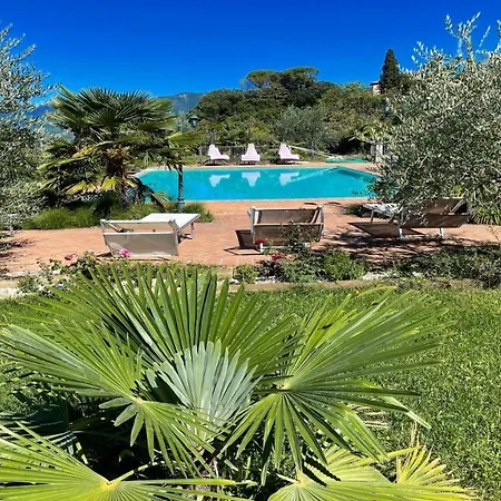 2 Bedrooms1 Bathroom1 Fully Fitted Kitchenpooljacuzziwifiair Con Colle Umberto (Umbria)