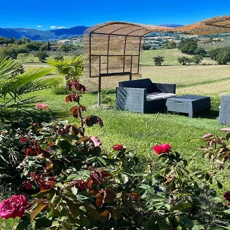 2 Bedrooms1 Bathroom1 Fully Fitted Kitchenpooljacuzziwifiair Con Colle Umberto (Umbria)