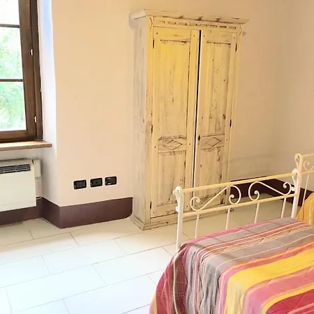 Villa 2 Bedrooms1 Bathroom1 Fully Fitted Kitchenpooljacuzziwifiair Con Colle Umberto (Umbria)